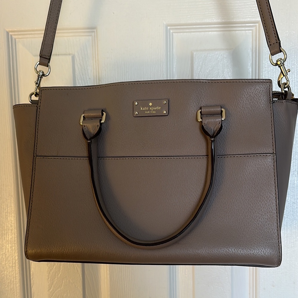 Grey Kate spade smaller cross body with zipper top